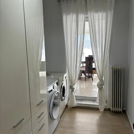 η βεράντα * Thessaloniki